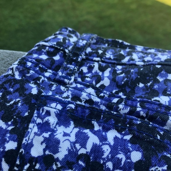 Joe's Jeans 28 Paint Splatter Printed Shorts Sz 28 - Picture 6 of 6